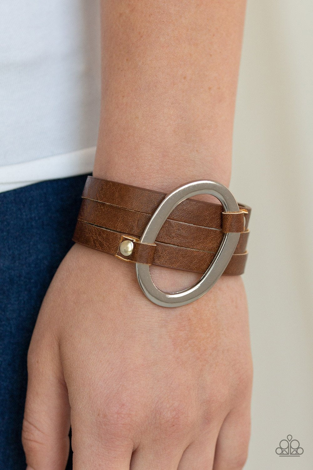 Cowgirl Cavalier Brown Urban