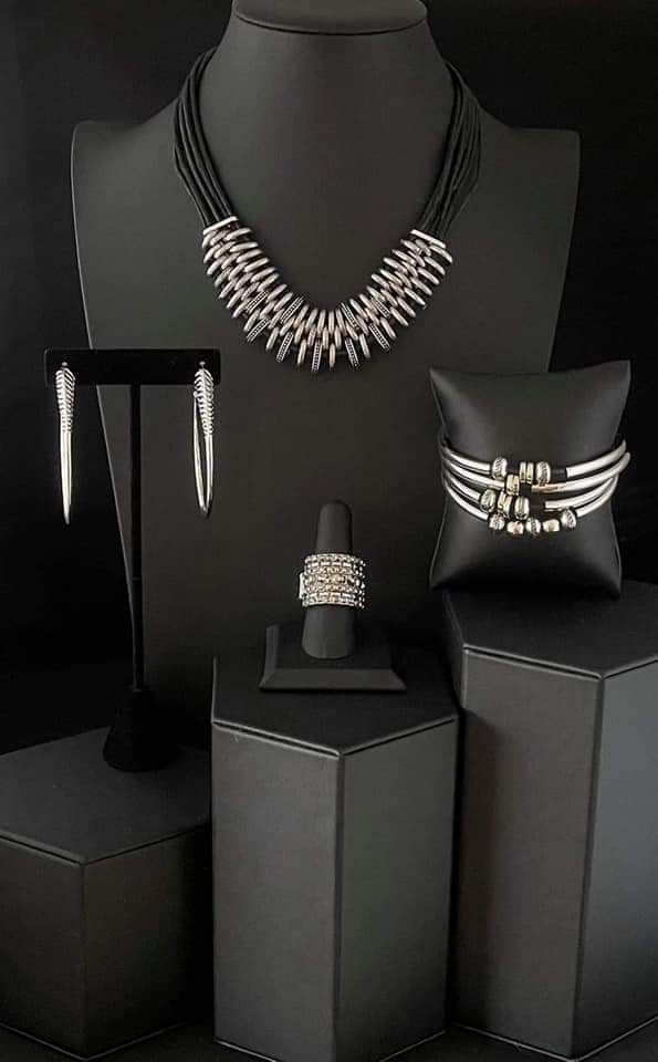 Magnificent Musings Complete Trend Blend April 2021