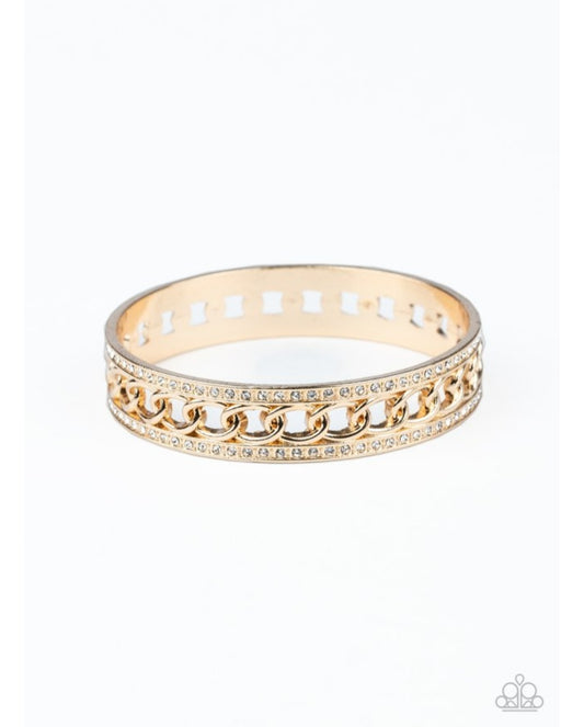 Couture Court - Gold